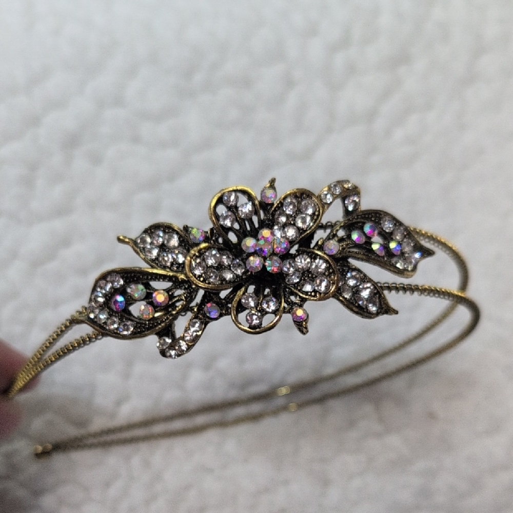 Elegant Gold and Silver Floral Women's Headband